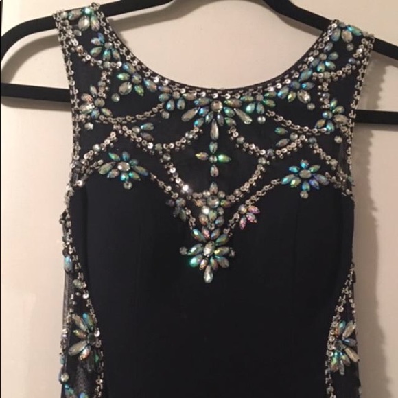 Navy Blue Gown - Picture 2 of 3